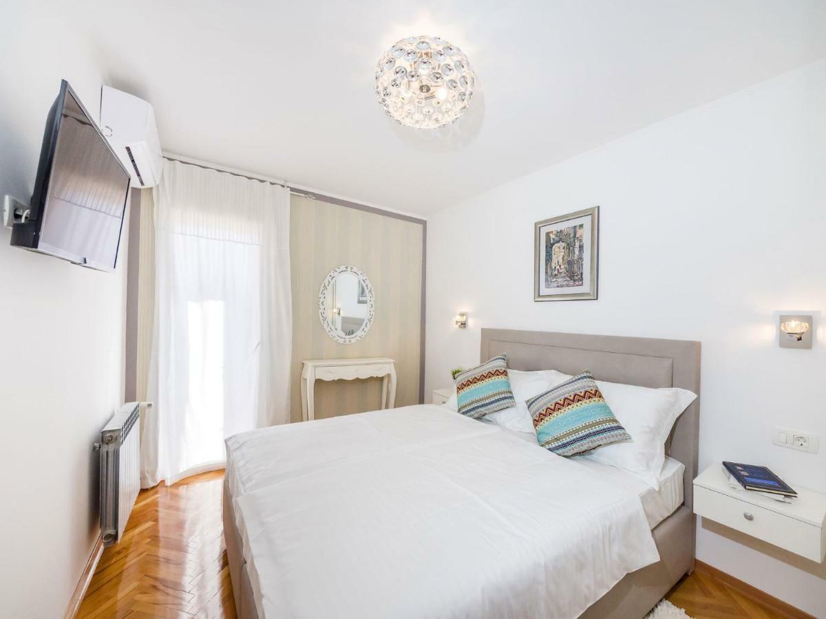 Navis Luxury Villa Vodice Exteriér fotografie